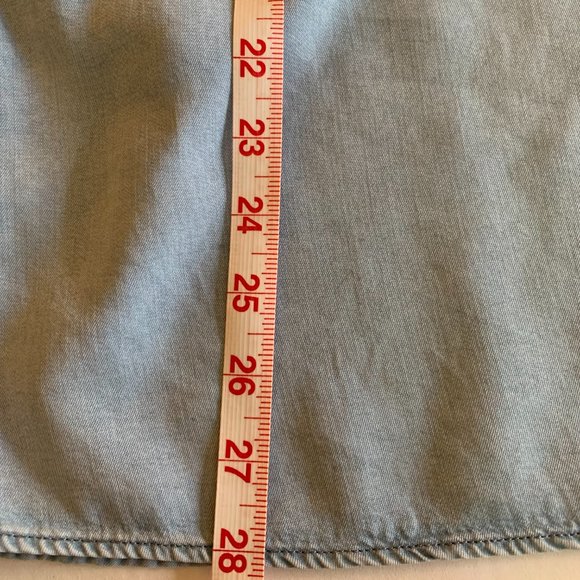 Zara Woman. Off the shoulder, Chambray light blue Zara dress. Size Small… - Picture 7 of 7